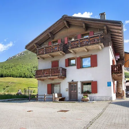 Apartment Lorenza 3 Baite Giotto Livigno